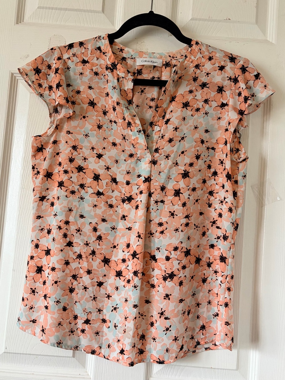 Calvin‎ Klein Peach and Black Floral Cap-Sleeve Blouse Sz S/P